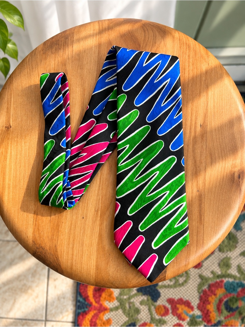 Vintage Hautetrizé Silk Tie 56” Abstract Colorful 80s 90s Statement Necktie